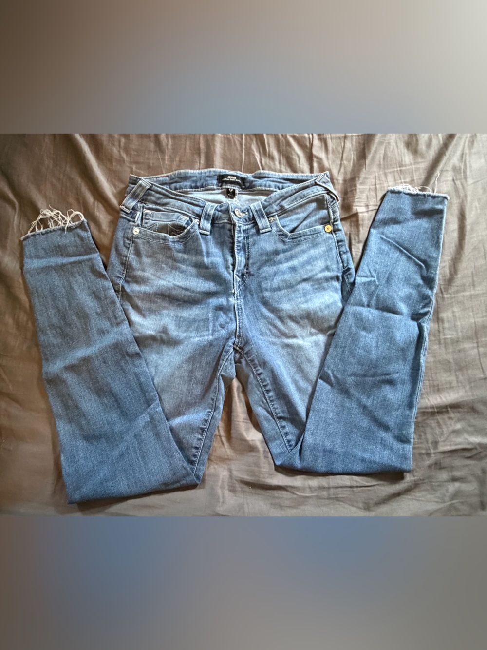 Well worn true religion jeans
Cottagecore, eclectic grandpa, grunge